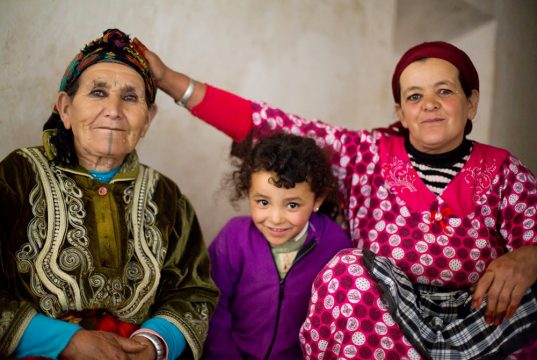 Femmes marocaines lors du séjour en famille entre Atlas et océan