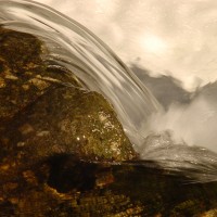 Rivière lors d'un séjour multi activités rando ânes loin de la foule du chemin de Stevenson